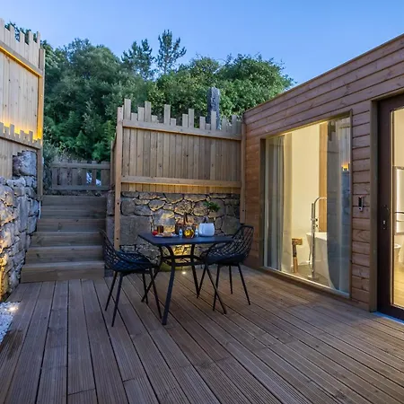 As Alvarizas Aparthotel