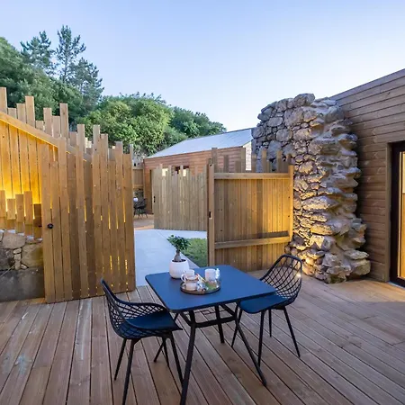 Aparthotel As Alvarizas 3*