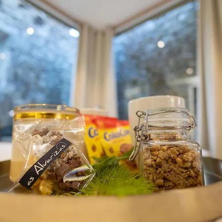 As Alvarizas Aparthotel Moraña