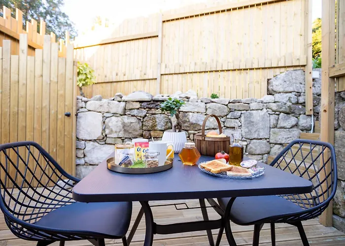 As Alvarizas מלון דירות