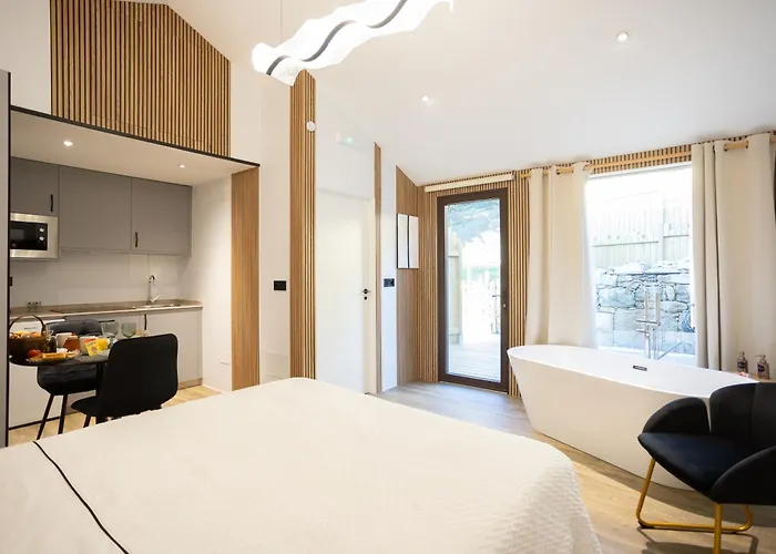 As Alvarizas מלון דירות