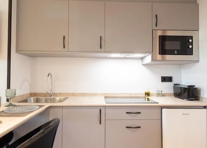 As Alvarizas מלון דירות 3*