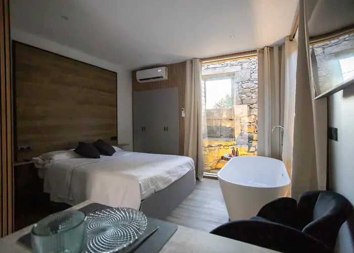 As Alvarizas מלון דירות